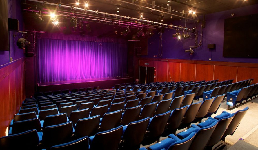 Luton Library Theatre Blog